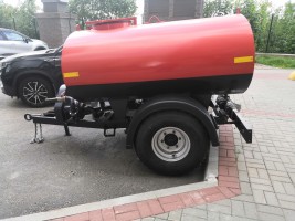 Продаётся поливомоечный полуприцеп ПМ-02 