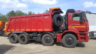 Самосвал КамАЗ-65801 (8х4)