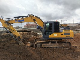 Аренда гусеничного экскаватора xcmg