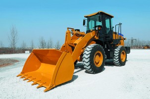 Фронтальный погрузчик SEM 636D