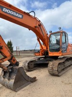 Экскаватор гусеничный DX225LCA (Doosan)