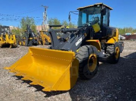 Продам Фронтальный погрузчик XTRAC XC938, 2025г