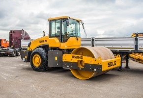 Аренда катка грунтового Bomag BW 213 D-40 масса 13,5т