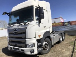 Седельный тягач HINO 700 (ресоры) 