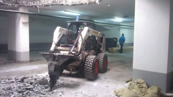 Спецтехника гидромолот bobcat