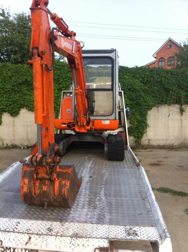 Заказ мини-экскаватора Hitachi ex 30