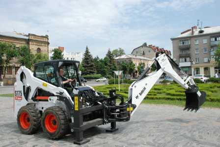 Заказать мини экскаватор bobcat s175
