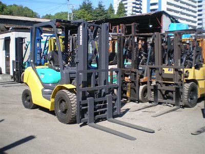 Сдаю в аренду вилочный погрузчик Komatsu FD30