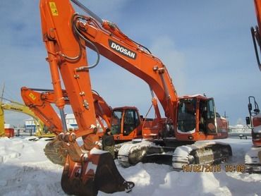 Аренда полноповоротного экскаватора Doosan 180, ковш 1,0 м3