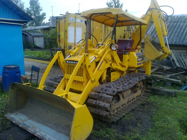 Аренда техники экскаватор погрузчик KOMATSU D21