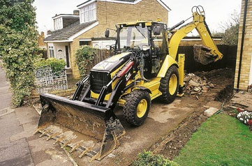Экскаваторные работы Caterpiller 428