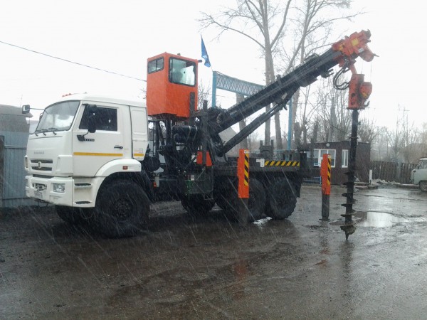 Услуги ямобура вездехода БКМ на базе КАМАЗ-43118
